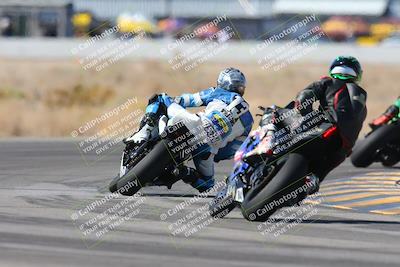 media/Oct-19-2024-CVMA (Sat) [[7df39c5a0d]]/Race 4-Formula Middleweight/
